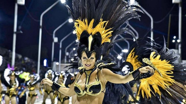 Tras un año sin brillo y color, volvieron los carnavales a Entre Ríos