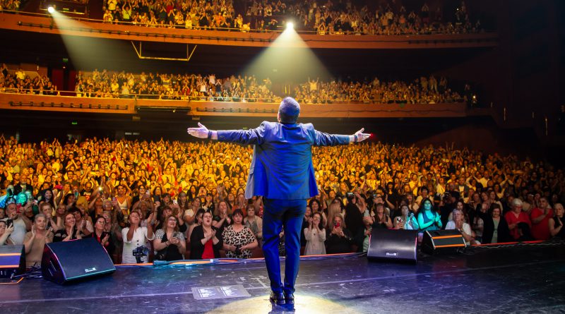 JORGE ROJAS BRILLÓ EN BUENOS AIRES  CON DOS NOCHES A SALA LLENA EN EL TEATRO GRAN REX