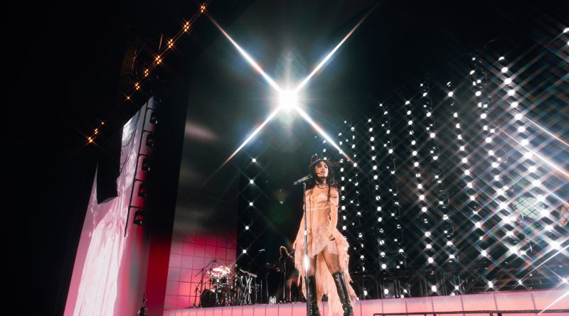 LALI AGOTÓ SU PRIMER RIVER EN DOS HORAS Y ANUNCIÓ UNA NUEVA FECHA