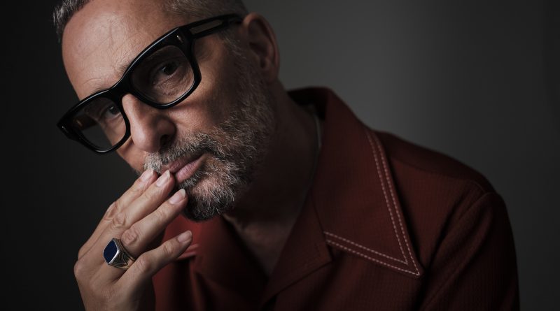 JORGE DREXLER ANUNCIA SU GIRA 2026: El 17/4 tocará en el Movistar Arena