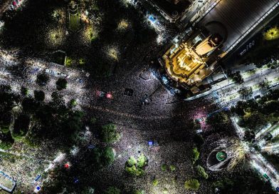 UNA MULTITUD CON FITO PAEZ: MÁS DE 300.000 PERSONAS CELEBRARON UN SHOW HISTÓRICO EN ROSARIO