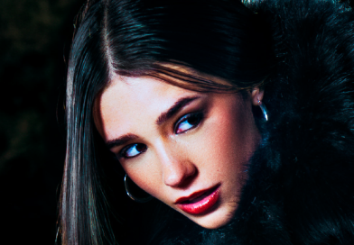 ALESSIA INICIA UNA ETAPA LIBRE, EMPODERADA CON EL ESTRENO DE SU NUEVO SINGLE “X ESE WEON”