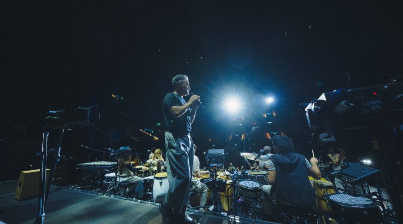 JORGE DREXLER DESLUMBRÓ EN UN MOVISTAR ARENA SOLD OUT