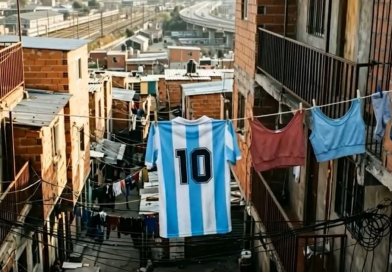 “La gente siempre le agradece”: Los Calzones le dedicaron una nueva canción a Lionel Messi