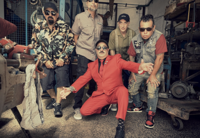 LOS CALZONES PRESENTAN “HUELLA”
